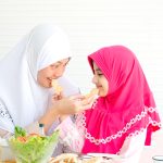 Smart Ways to Save Money on Zabiha Dining